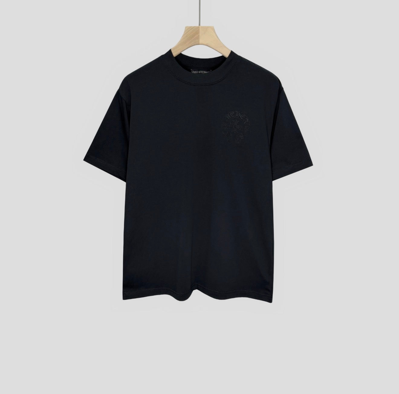 T-Shirt Black Luxury Cross – Premium Edition