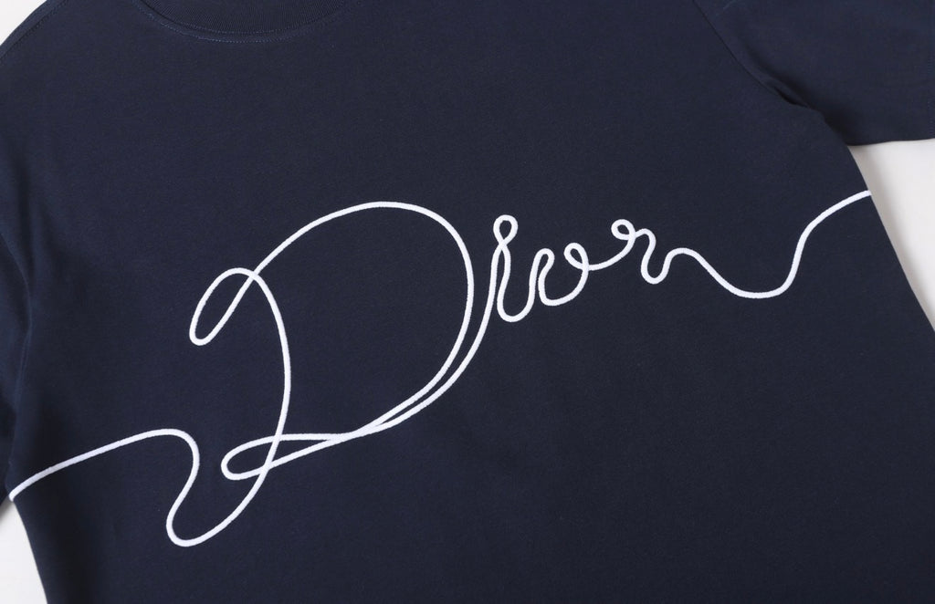 Polera Minimal Signature Premium