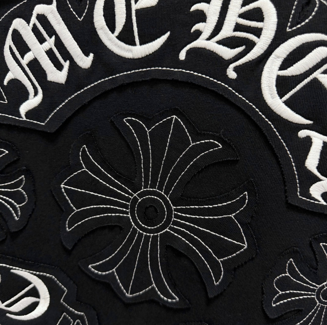 T-Shirt Black Luxury Cross – Premium Edition